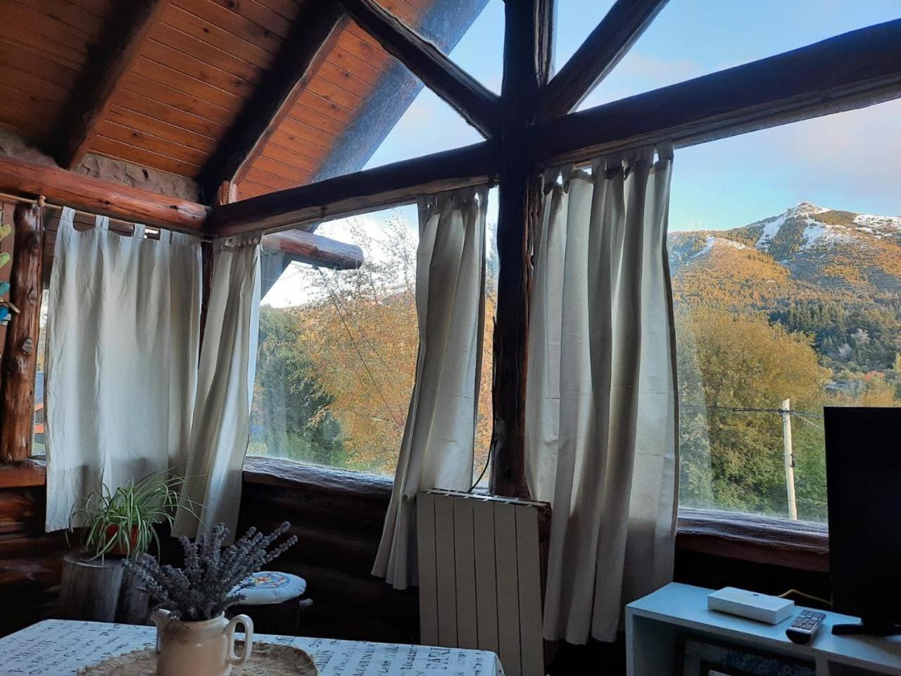 Chalet Disfruta Esta Clasica Barilochense Al Pie Del Cerro Otto