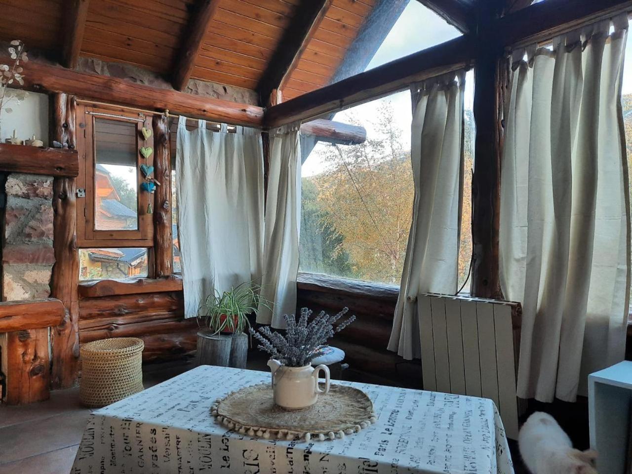 Chalet Disfruta Esta Clasica Barilochense Al Pie Del Cerro Otto *